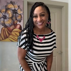 Meet your Posher, Angela